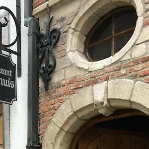 https://bnb-antwerpen-charmant.hotelsantwerp.net